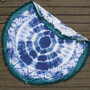 Gypsy Roundie tie dye blanket